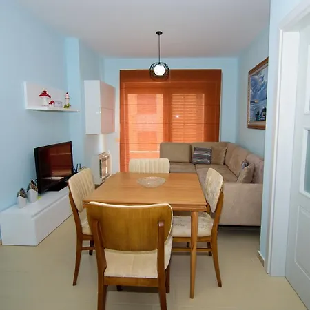 Deti Blu Apartment